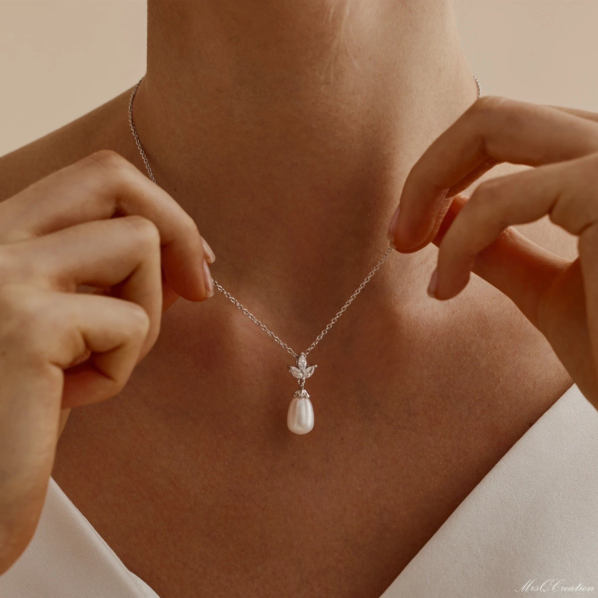 Eternal Pearl & Diamond Necklace – A Whisper of Elegance for Life’s Most Beautiful Moments
