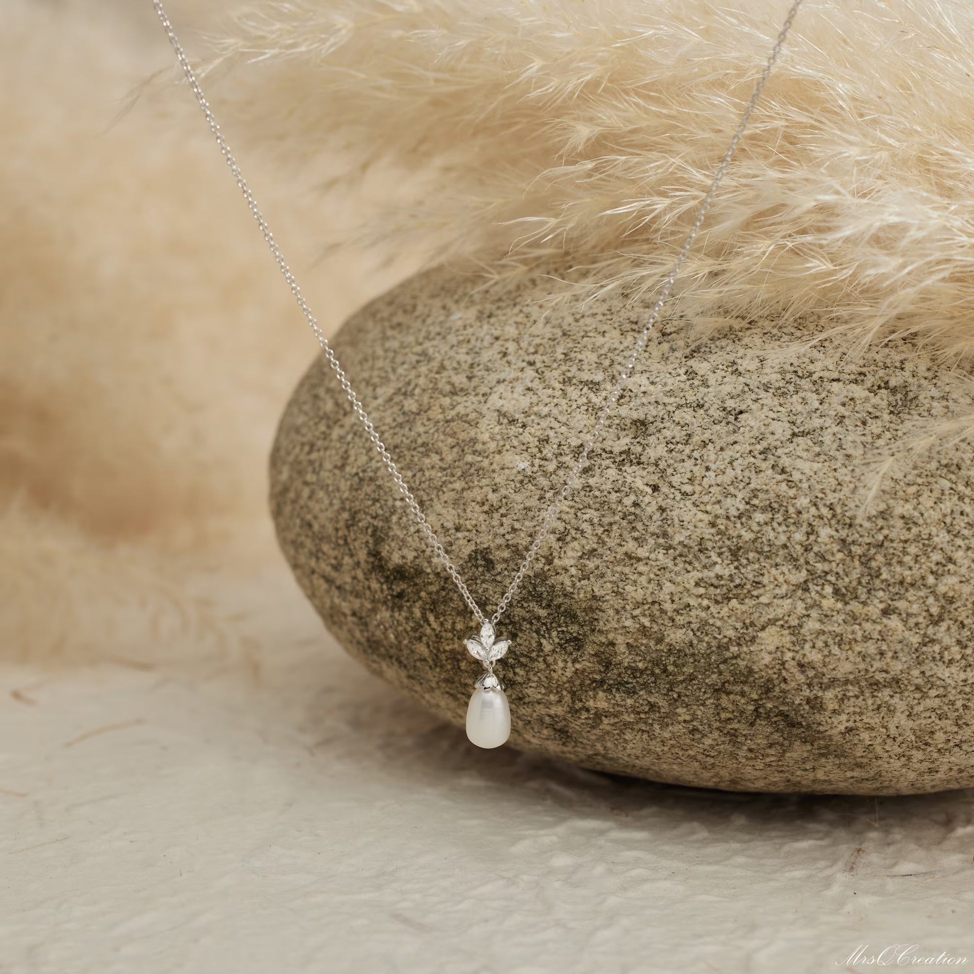 Eternal Pearl & Diamond Necklace – A Whisper of Elegance for Life’s Most Beautiful Moments